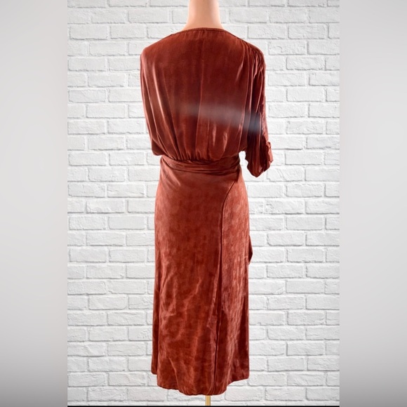 Callahan Terracotta Wrap Robe - Picture 3 of 5